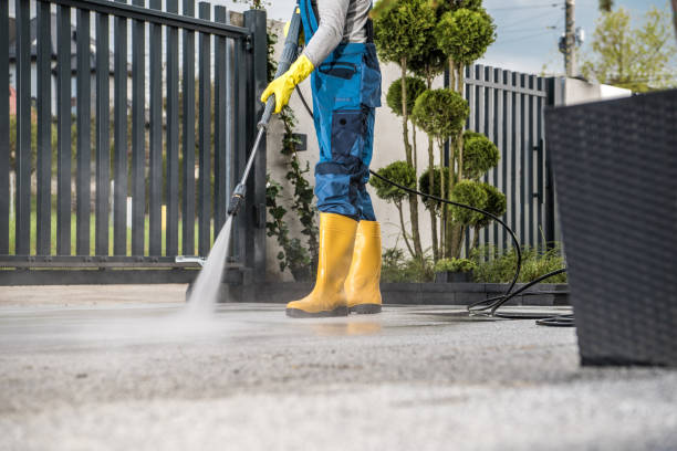 Why Choose Our Certified Pressure Washing Experts for Your Project Needs in Leadington, MO?